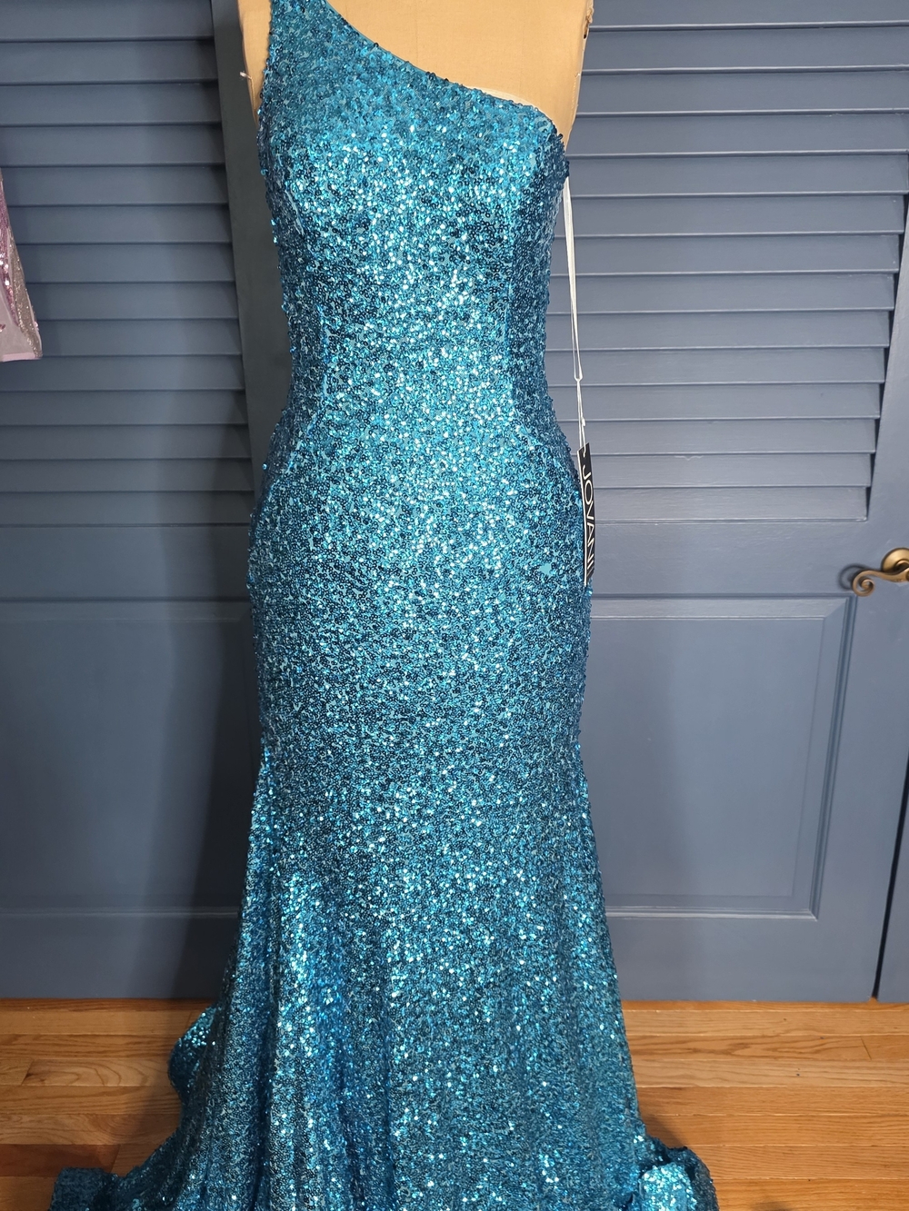 NWT Jovani Sequin One-Shoulder Mermaid Gown - Turquoise Size 6 Style 23076A